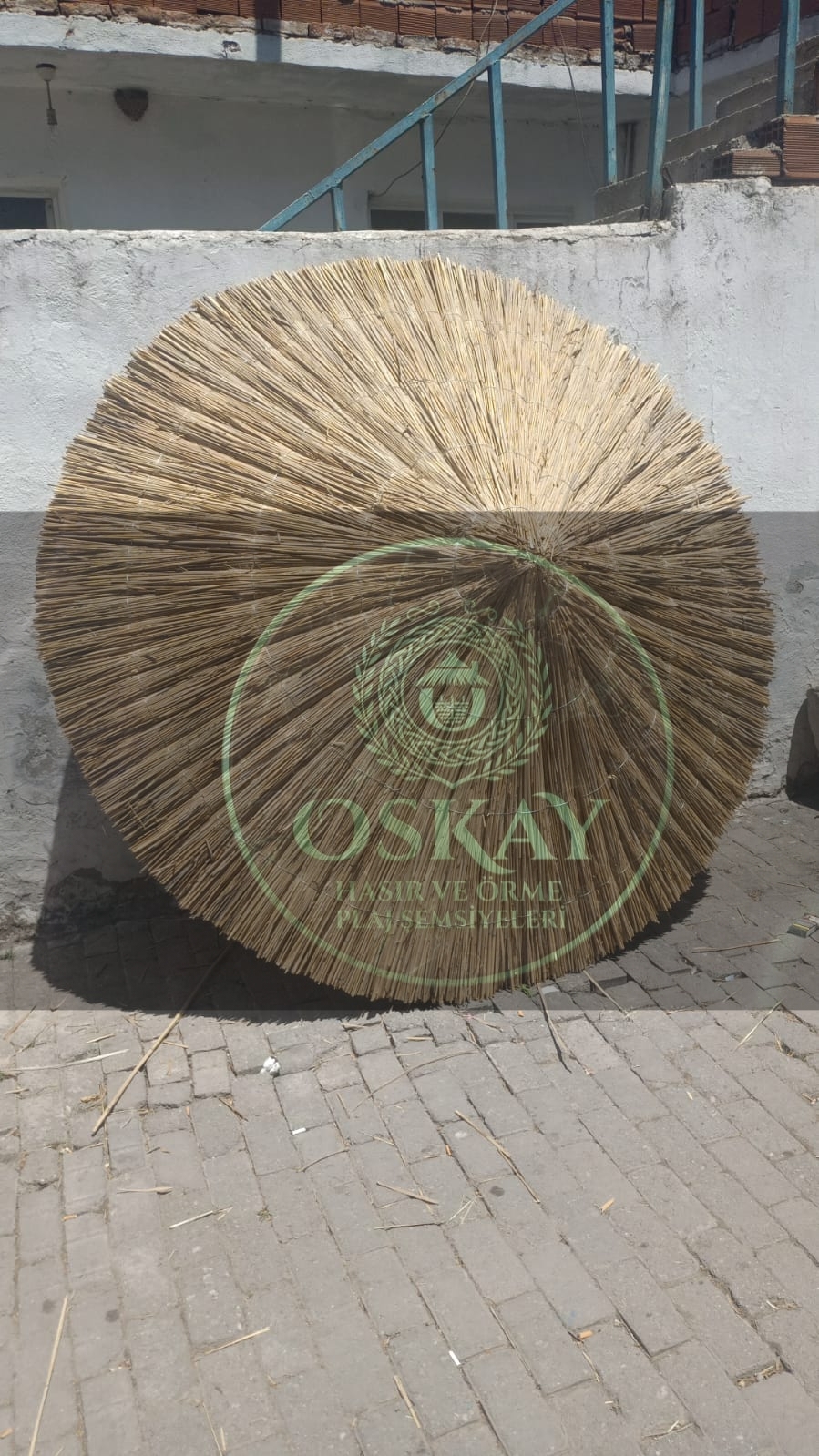 İnce Kamış Örme Plaj Şemsiyesi 11